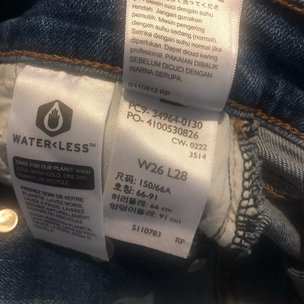 LEVI'S Wedgie Straight Jeans Size 26 - Picture 12 of 12